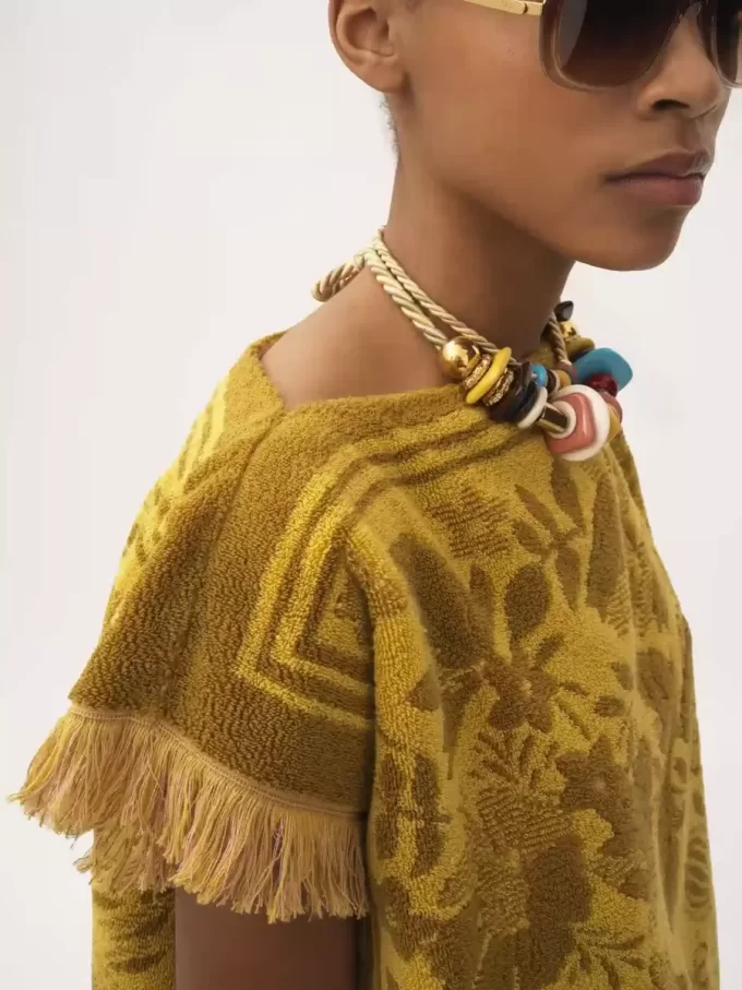 Boat-neck logo top in cotton jacquard