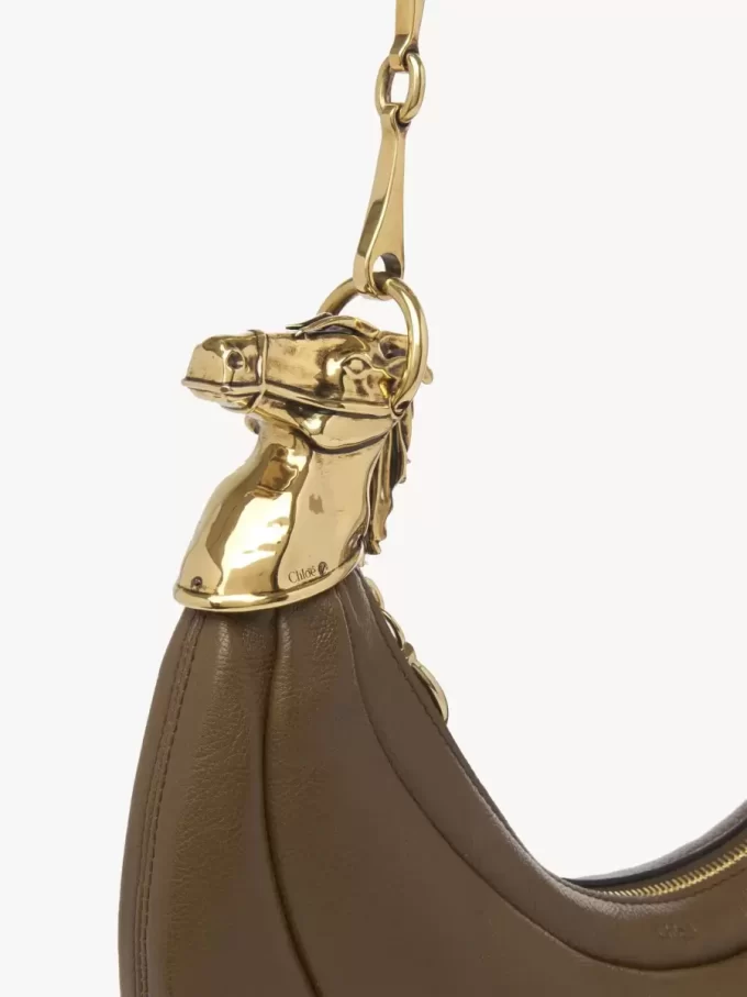Chain Horse shoulder bag in soft leather