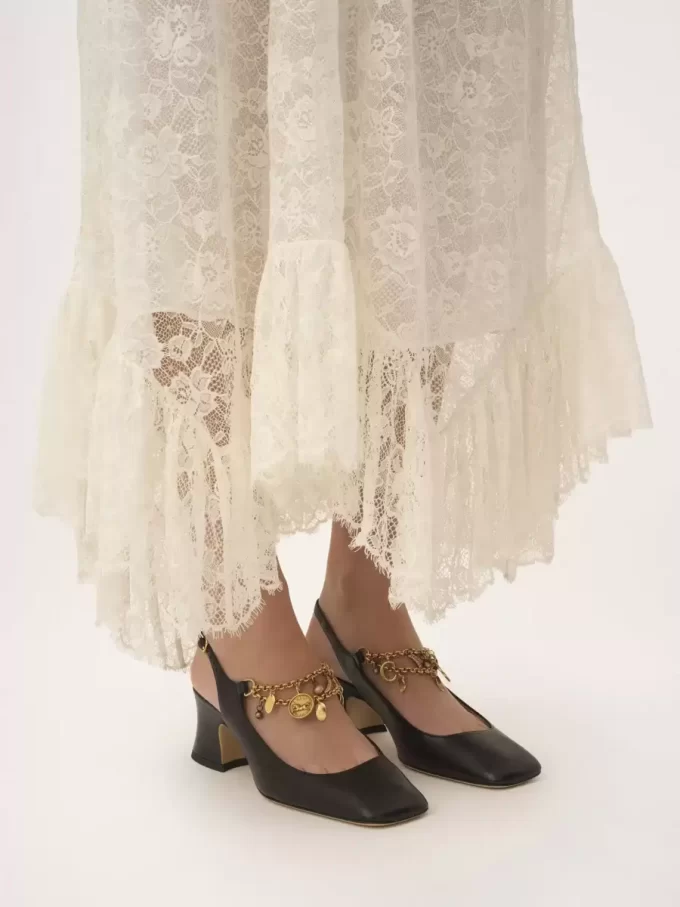 Chloé Charms pump
