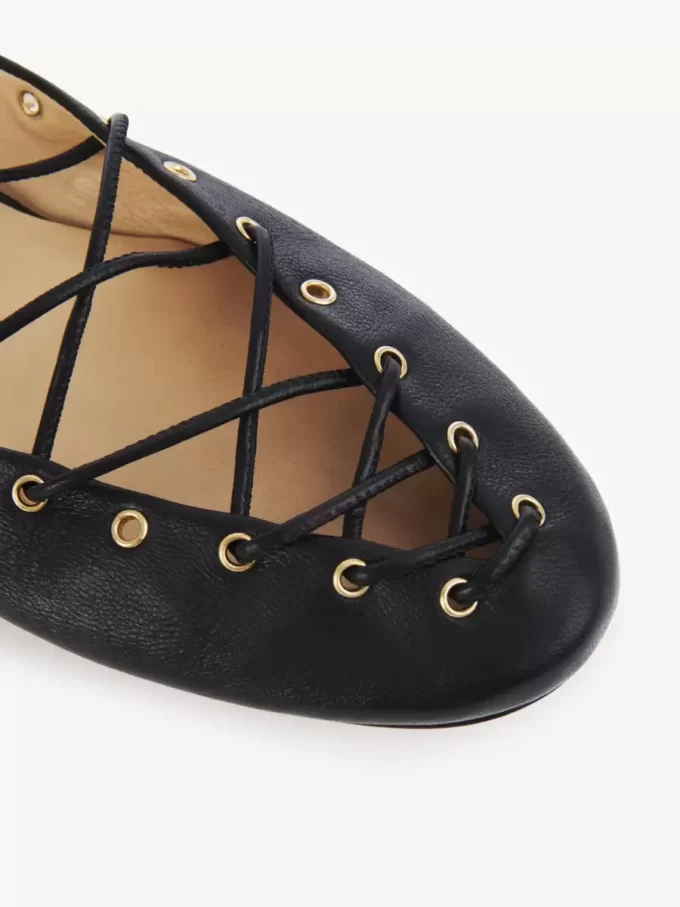 Chloé Ghillies ballerina