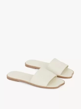 Chloé Soleil slide