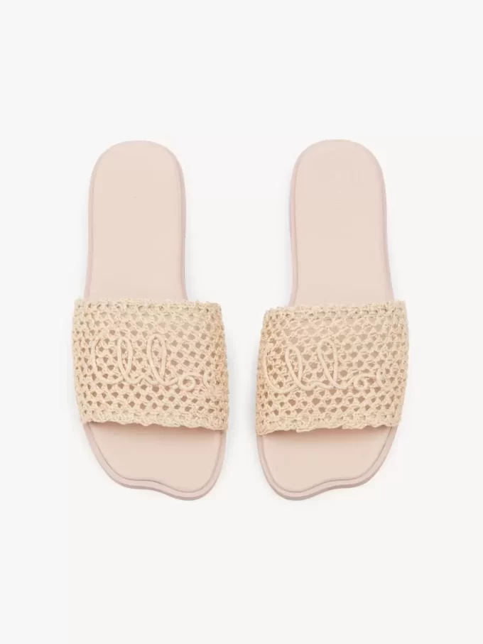 Chloé Soleil slide