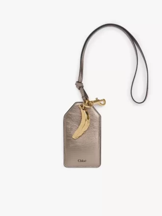 Chloé Symbols Banana tag in metallized leather
