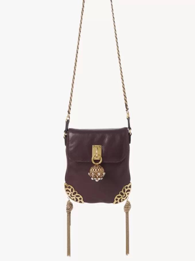 Château Treasures chain flap bag in grained leather