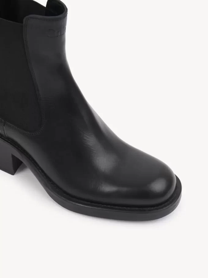 Dakota Chelsea boot