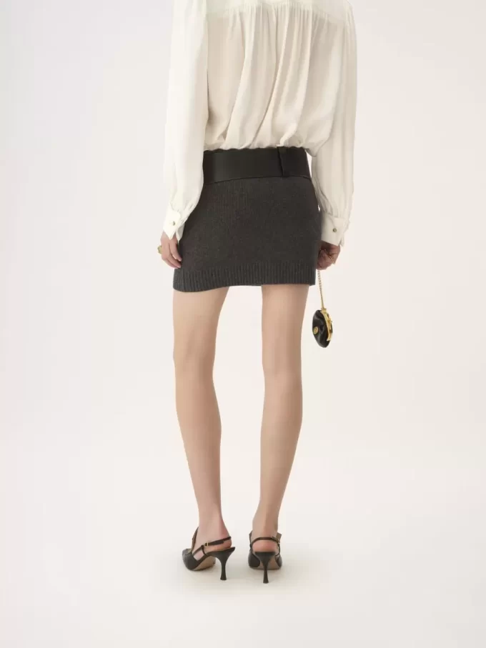 Fitted mini skirt in a wool & cashmere knit