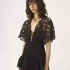 Fitted ruffle top in lace