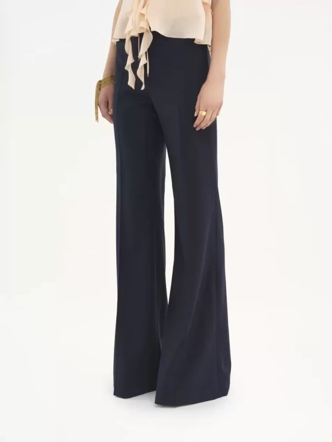 Flared tailored pants in stretch wool