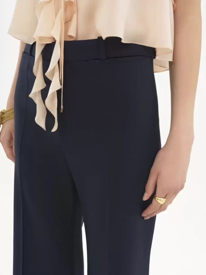 Flared tailored pants in stretch wool