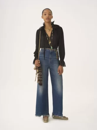 Fluid blouse in silk georgette & lace