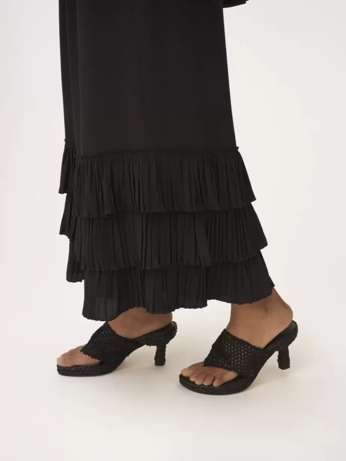 Fluid wide-leg pants in crêpe de chine