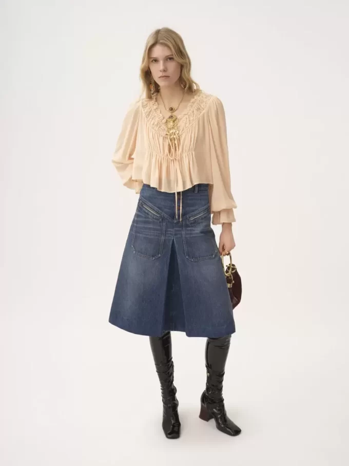 Knee-length skirt in denim