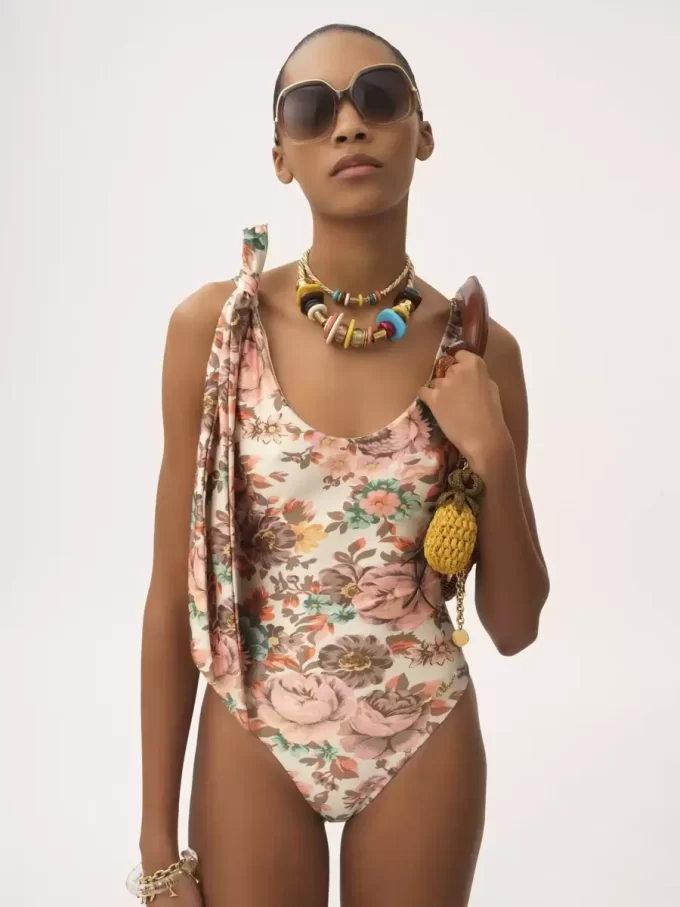 Knotted-strap one-piece swimsuit