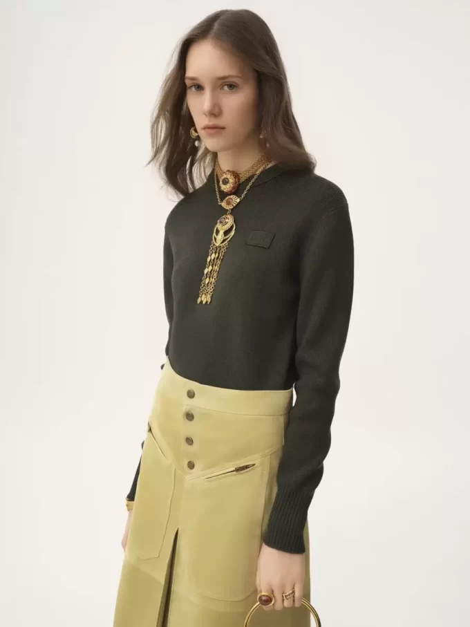 Logo sweater in a merino wool knit