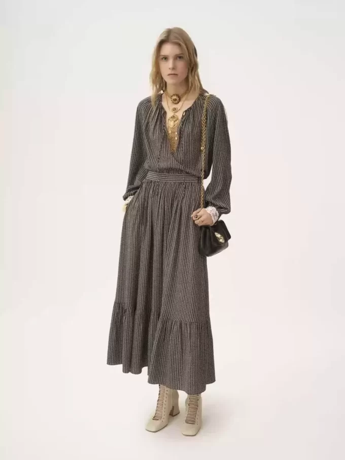 Open-neck top in crêpe de chine & lace