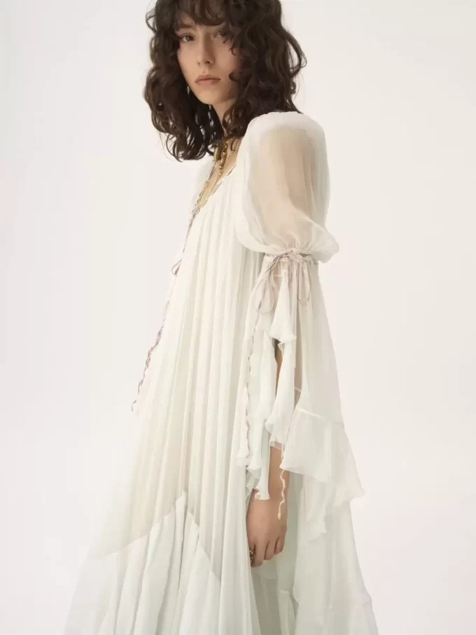 Oversized long ruffled dress in silk mousseline