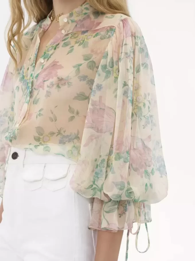 Puff-sleeve blouse in silk mousseline