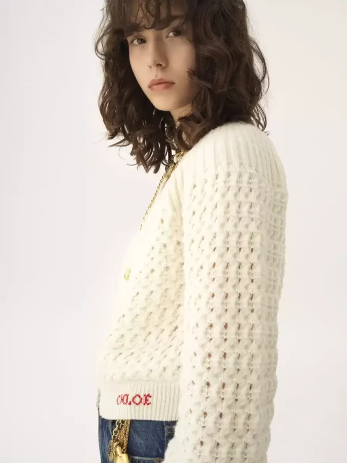 Round-neck cardigan in a wool & cashmere knit