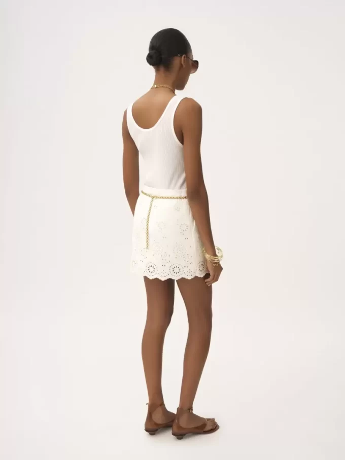 Scalloped mini skirt in a cotton mix