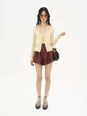 Scoop-neck fitted cardigan in superfine wool knit