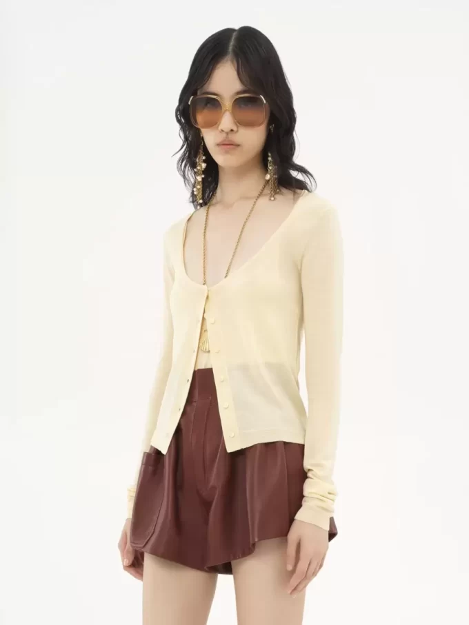 Scoop-neck fitted cardigan in superfine wool knit