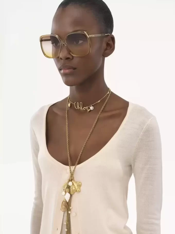 Scoop-neck fitted cardigan in superfine wool knit