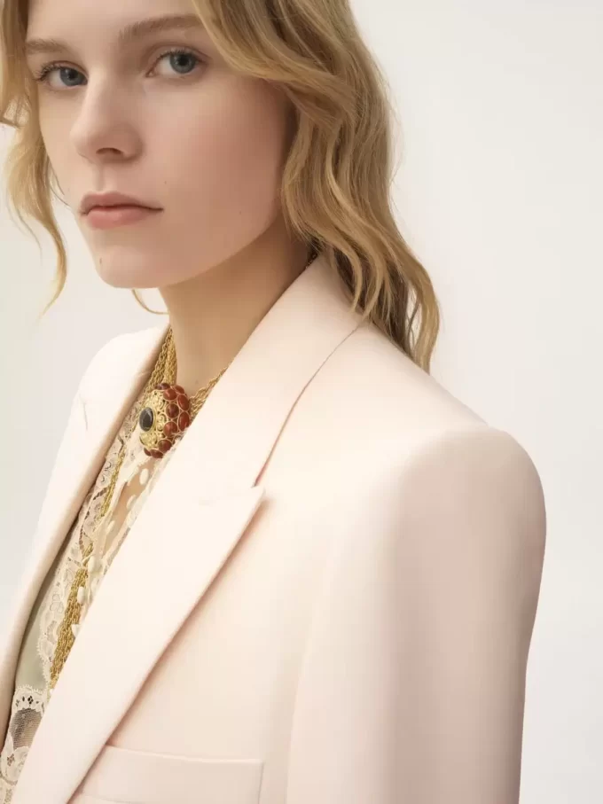 Single-breasted tailored jacket in wool gabardine