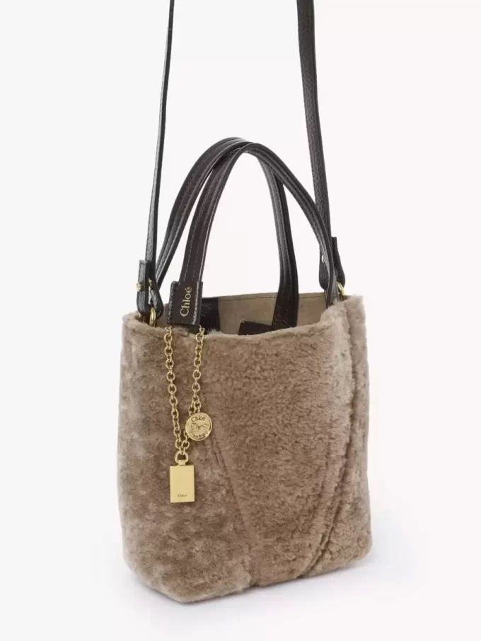 Small Chloé Spin tote bag in shearling