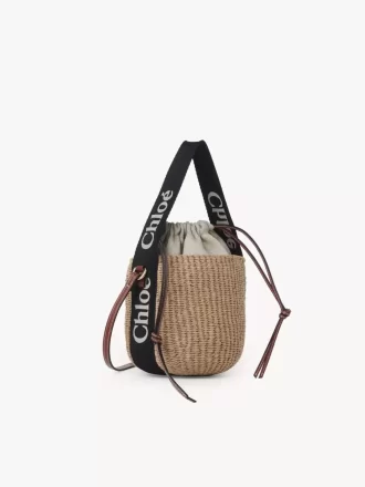 Small Woody basket in natural fibers