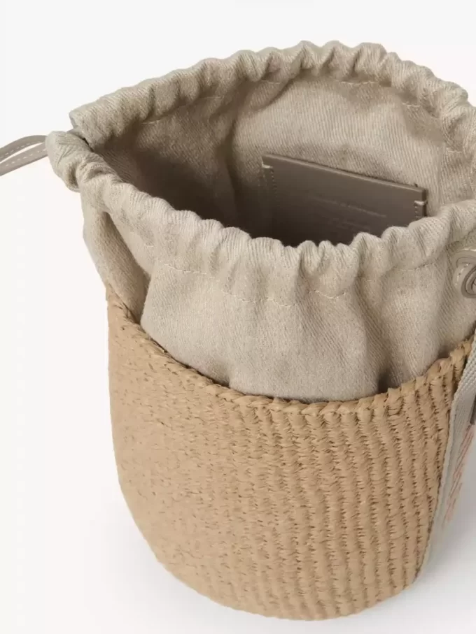 Small Woody basket in natural fibers