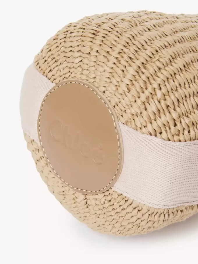Small Woody basket in natural fibers