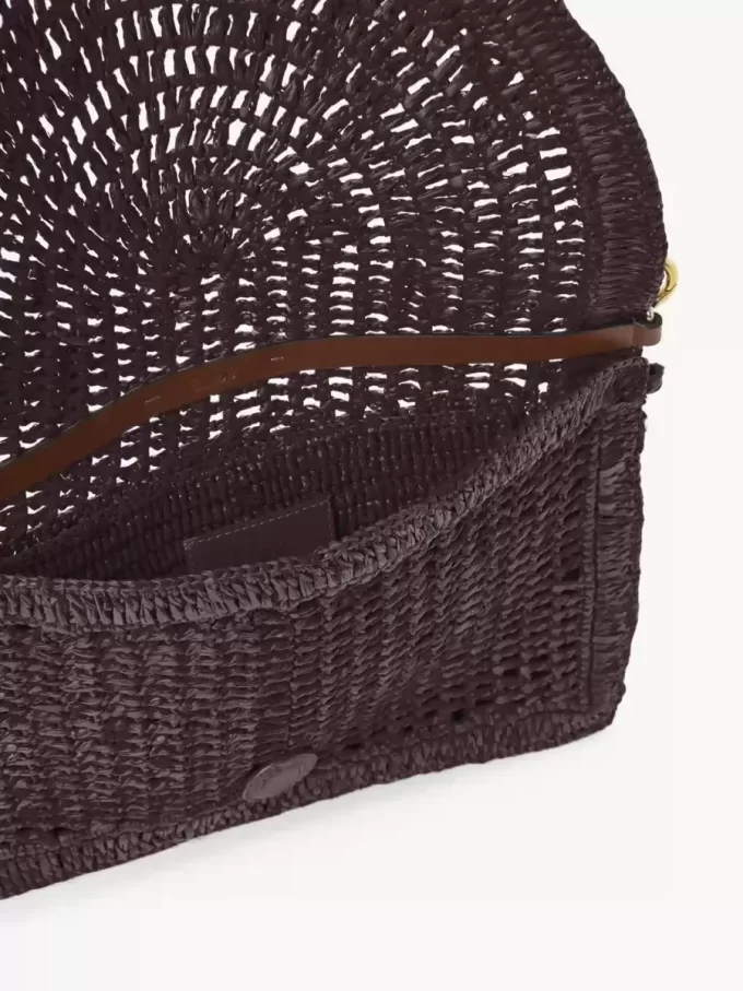 Summer Banana flat pouch with strap in raffia