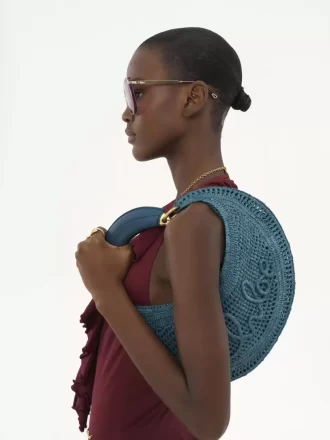 Summer Banana hobo bag in raffia