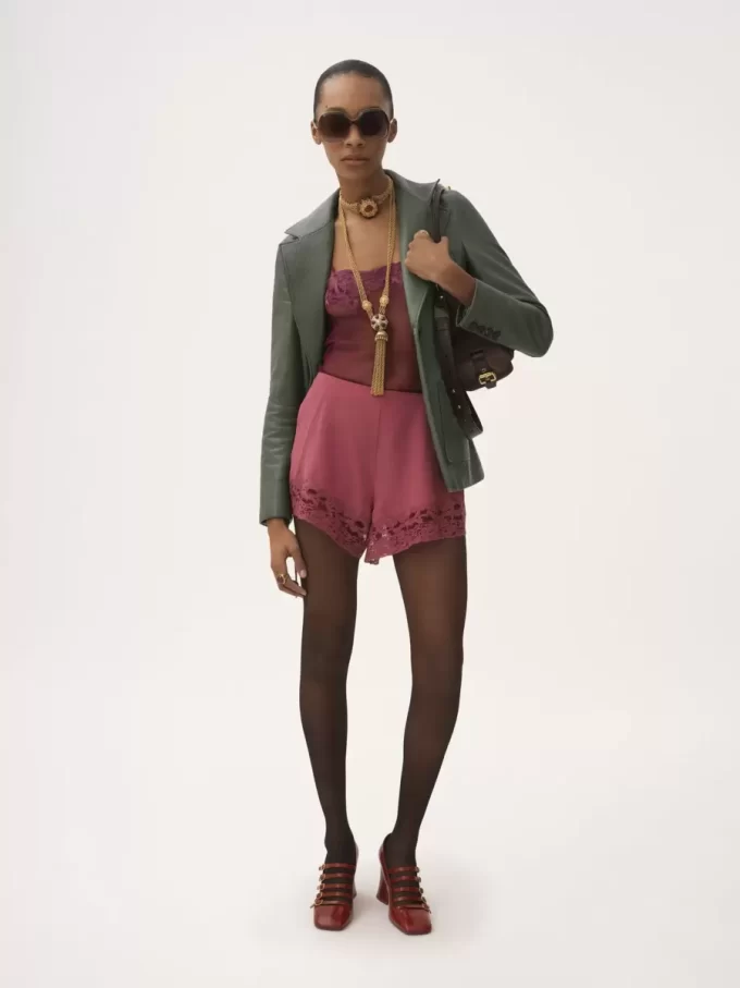 Tailored jacket in leather