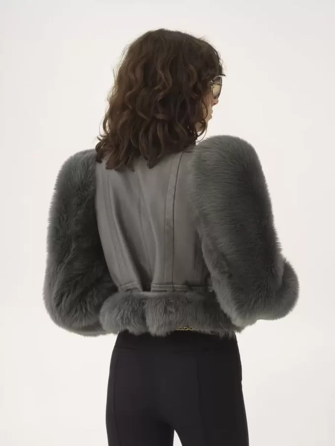 Tailored pants in wool gabardine