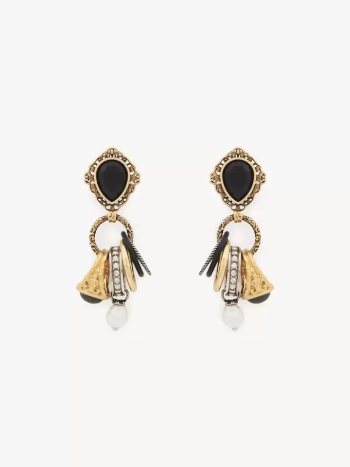 The Chloé Antique Pearls earrings