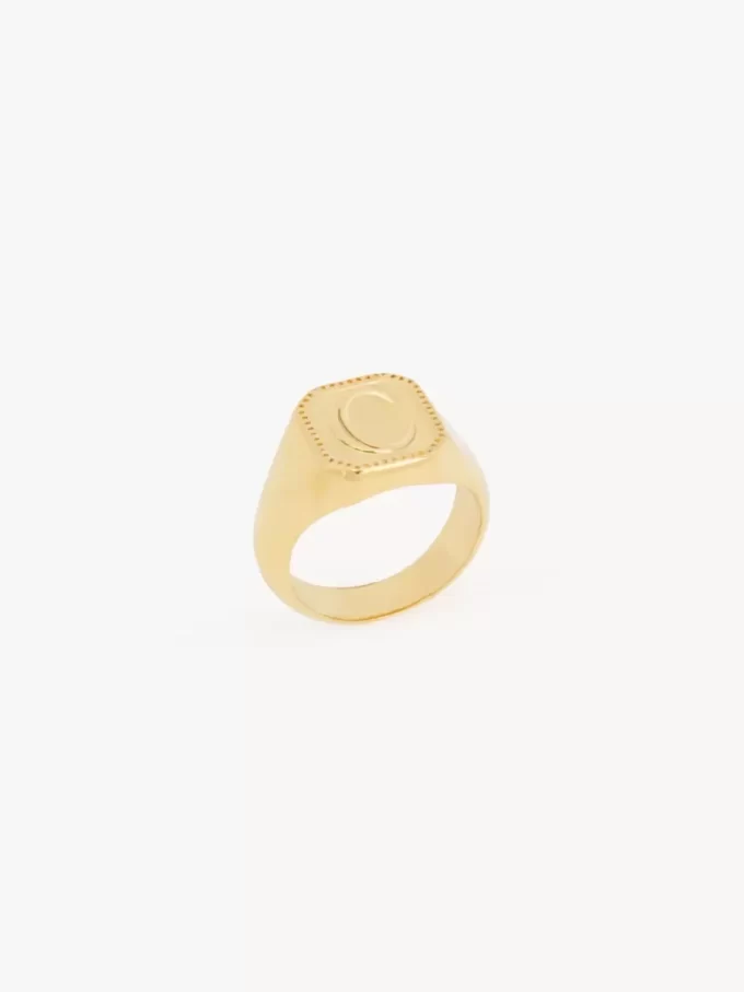 The Chloé Charms ring
