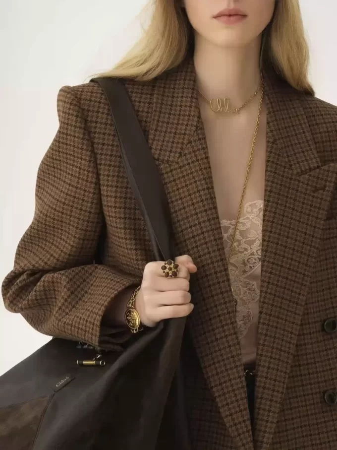 The Chloé Eternity ring