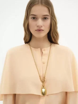 The Chloé Petal necklace