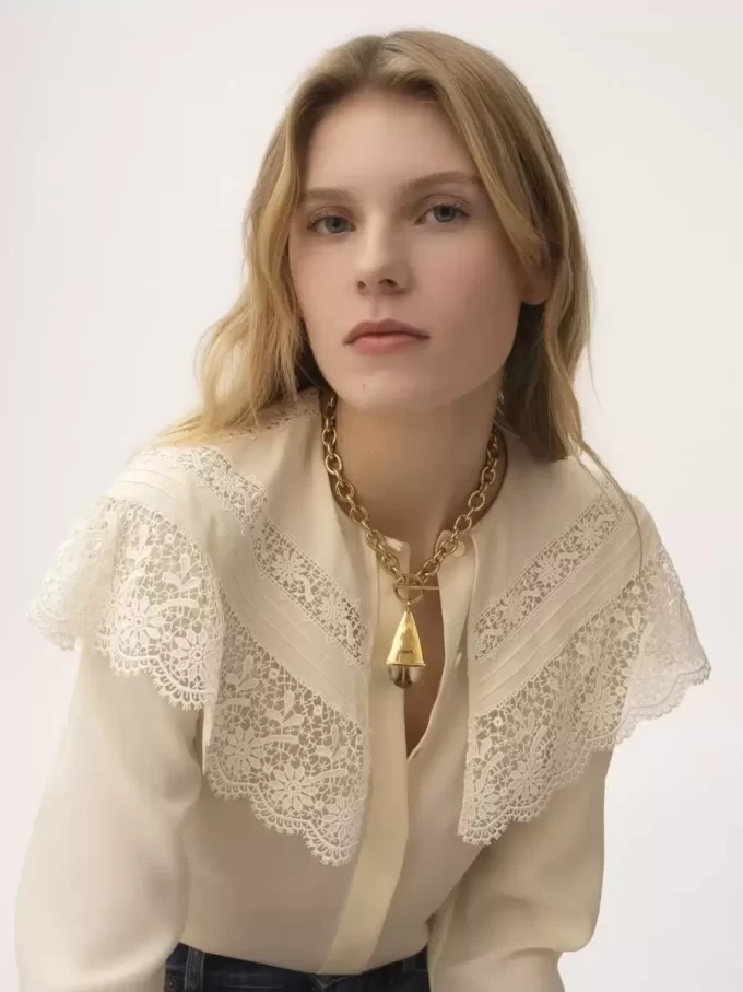 The Chloé Prism necklace