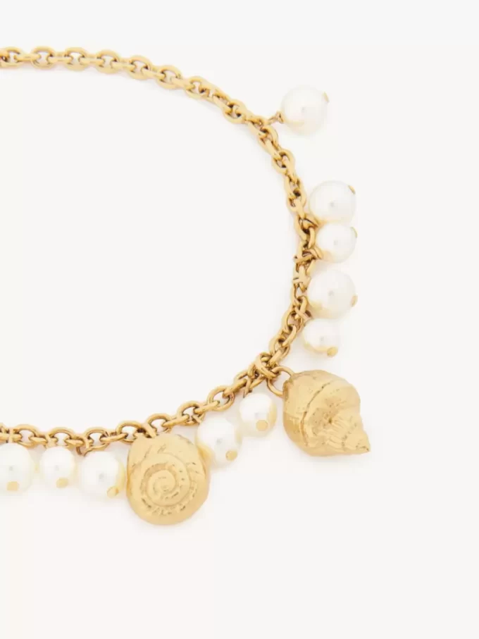 The Chloé Shells bracelet