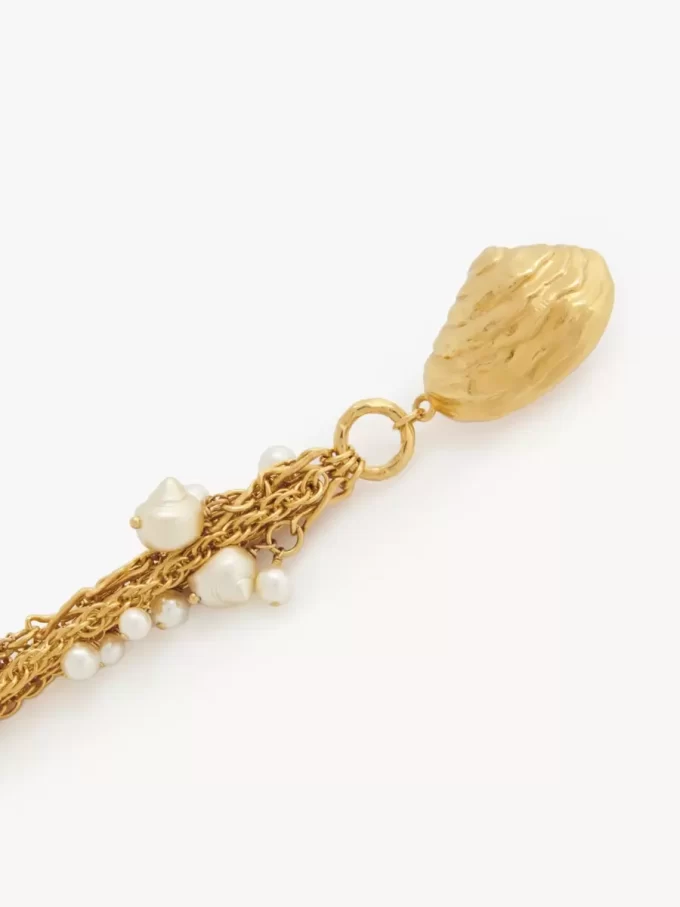 The Chloé Shells earrings