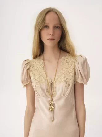 The Château Treasures pendant necklace